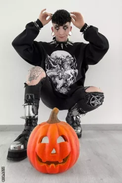 Sleepy Hollow Sweatshirt 16 Sleepy Hollow Sweatshirt -Kreepsville Sales adr.ratz