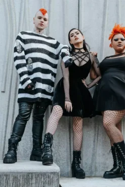 Viktor Jeans -Kreepsville Sales t51copy a2256433 2ed2 4c5b bc99 19b3b2fe1fa7