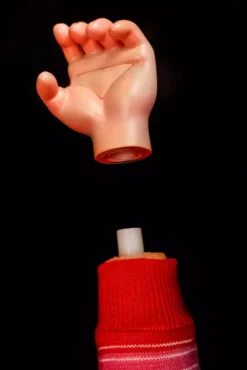 TRICK OR TREAT STUDIOS Ultimate Chucky Doll [Lifesize 29"] -Kreepsville Sales uc handdetail2